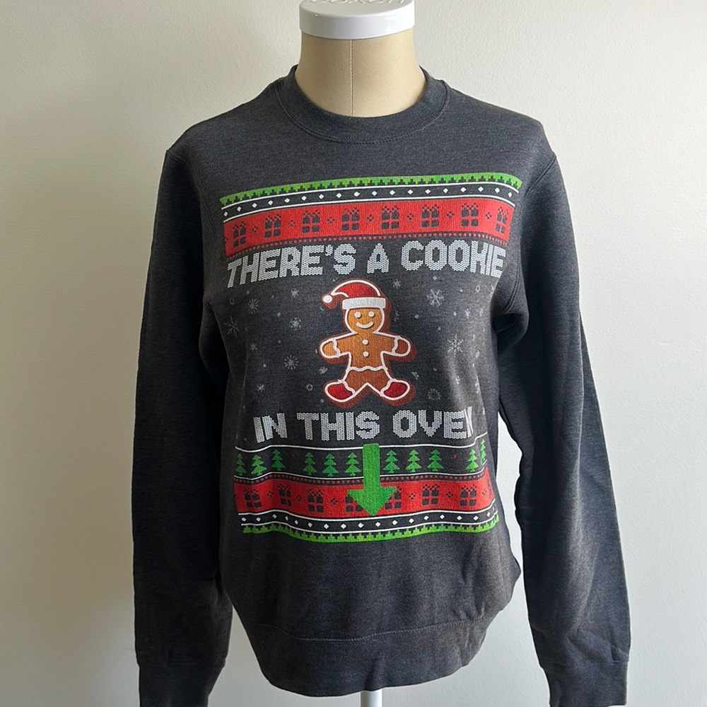 Holiday Sweater 🎄